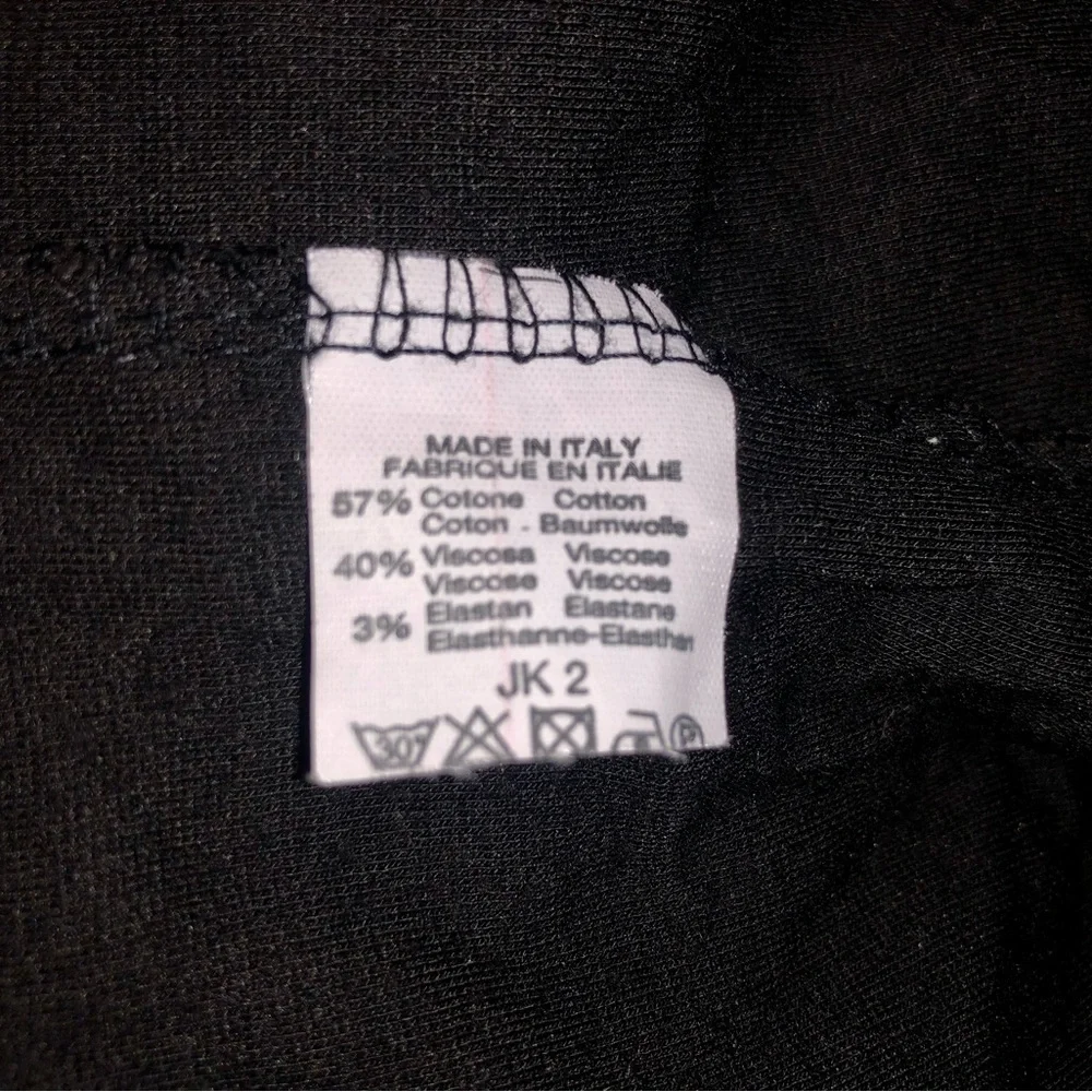 Brandy Melville Black Strappy Camisole - Picture 6 of 6